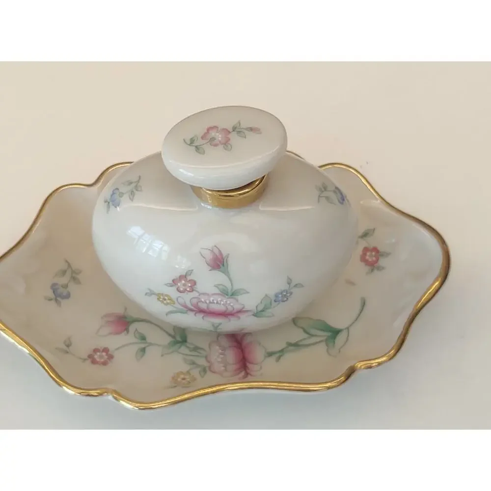 Lenox two piece cottage vanity set